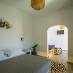 Athiri Luxury