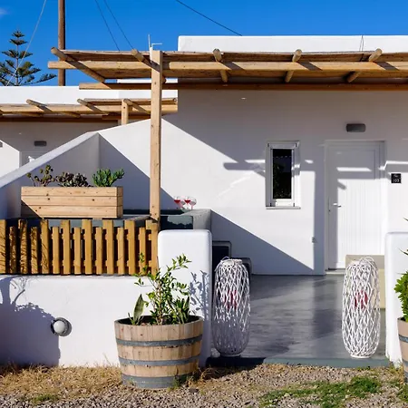 Athiri Luxury Bed and breakfast Playa de Perivolos