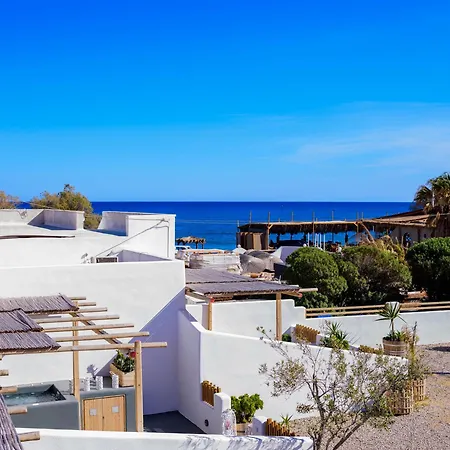 Athiri Luxury Playa de Perivolos