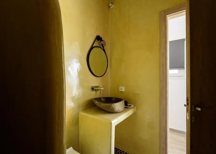 Couette-café Athiri Luxury 4*