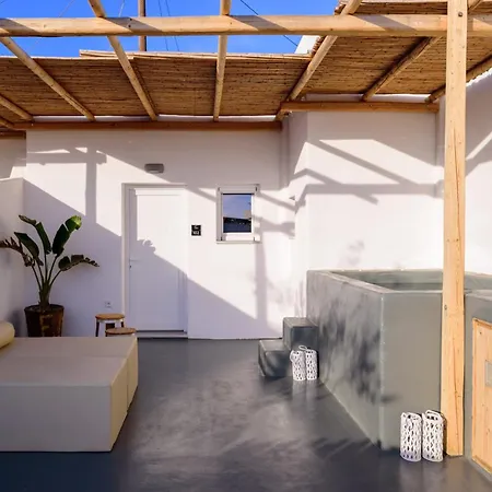 Athiri Luxury לינה וארוחת בוקר