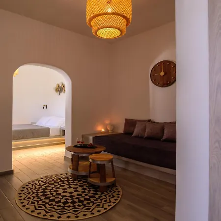 Panzió Athiri Luxury