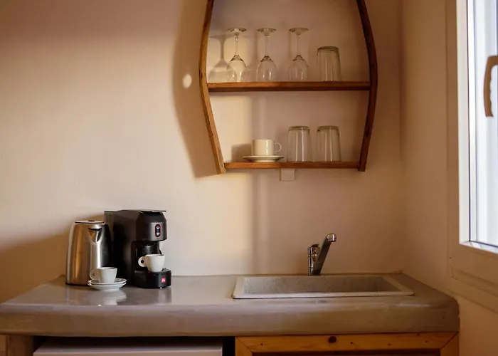 Athiri Luxury 4* Perivolos (Santorini)