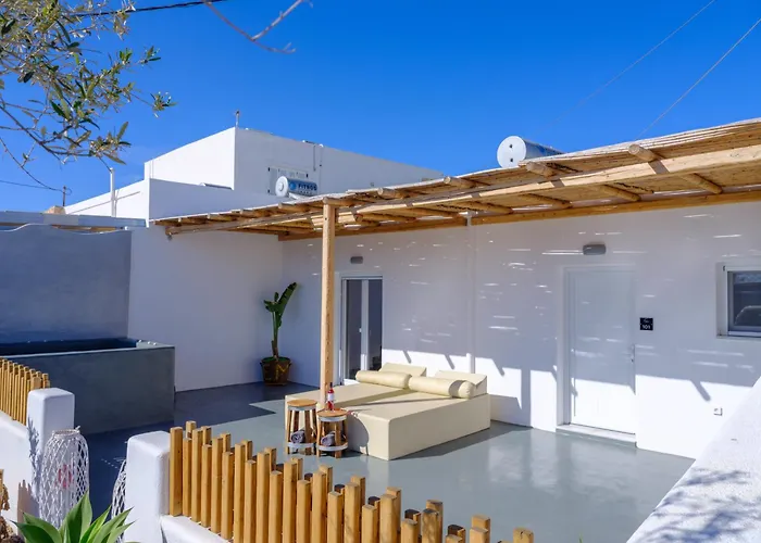 Athiri Luxury Perivolos (Santorini)
