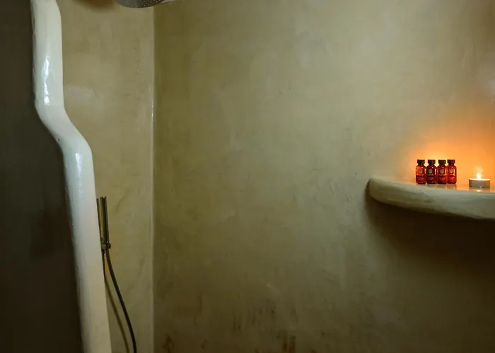 Athiri Luxury 4* Perivolos (Santorini)