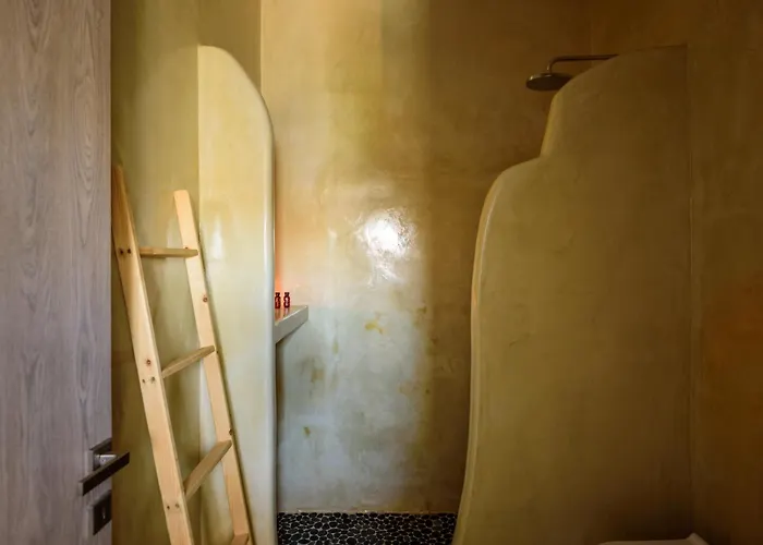 Athiri Luxury Bed & Breakfast