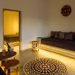 Athiri Luxury 4* Perivolos (Santorini)
