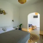 Athiri Luxury Bed & Breakfast