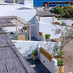 Bed & Breakfast Athiri Luxury Perivolos (Santorini)
