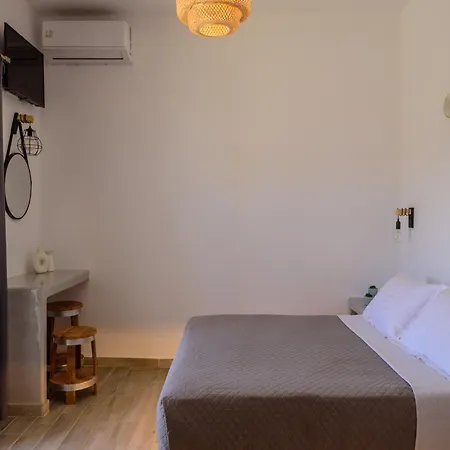 Athiri Luxury Oda ve Kahvaltı 4*