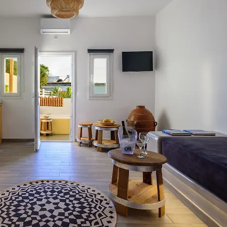 Athiri Luxury Perivolos